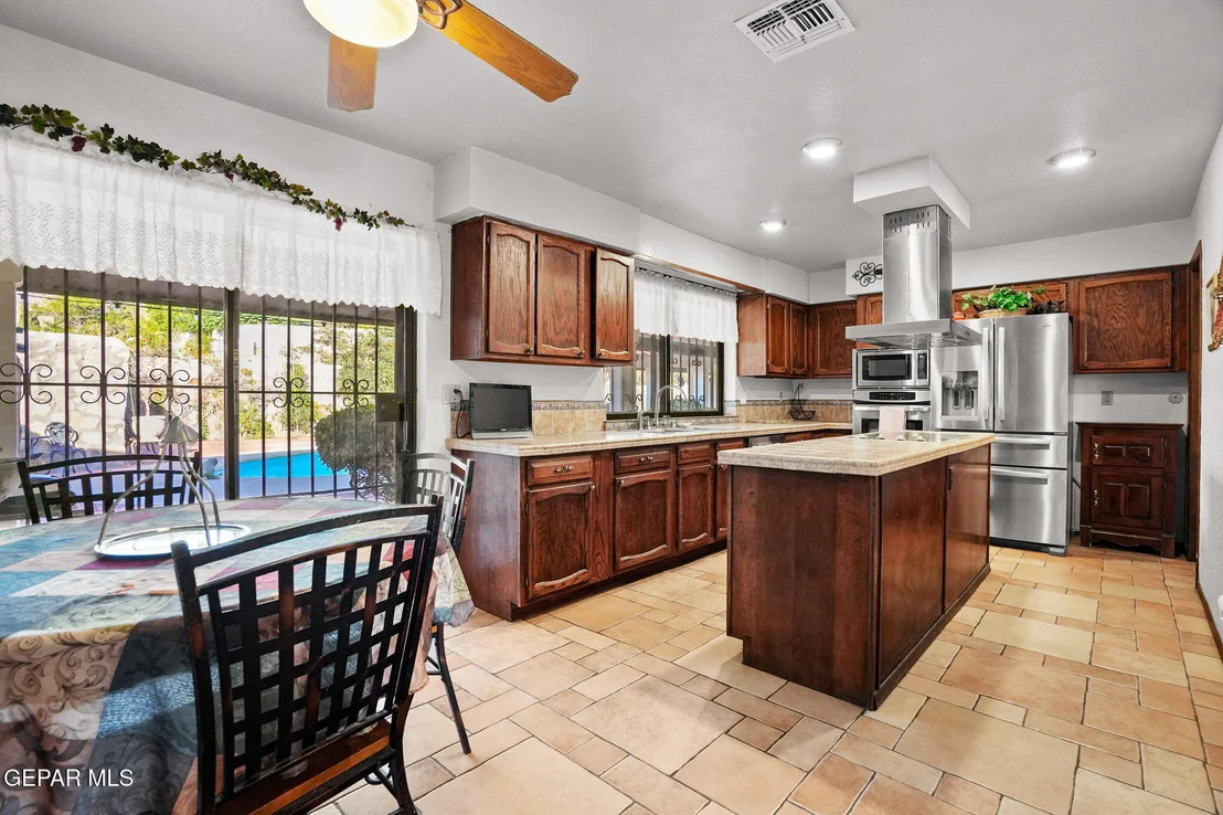 Photo of 6738 WESTWIND Drive