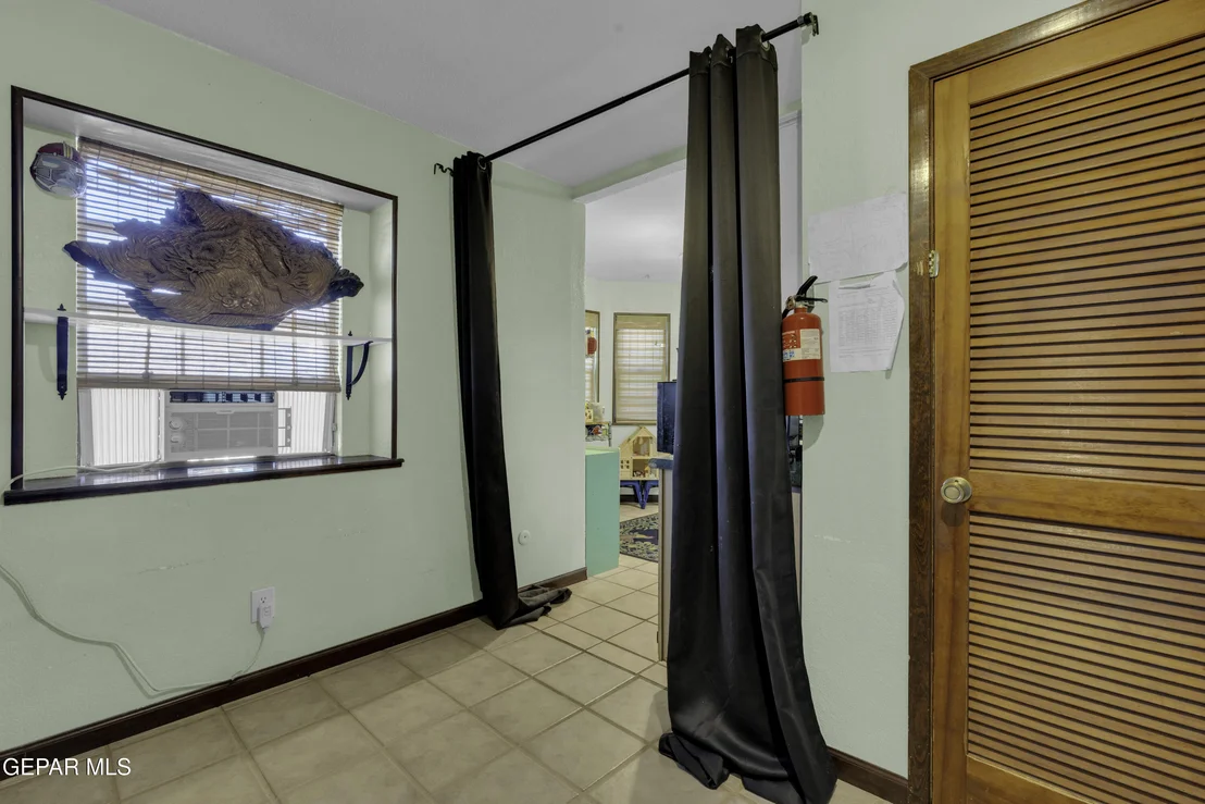 Photo of 608 CENTENNIAL Drive