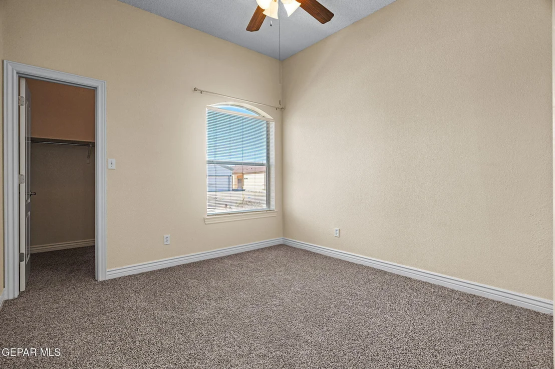 Photo of 5544 GUSTAVO MADRID Lane