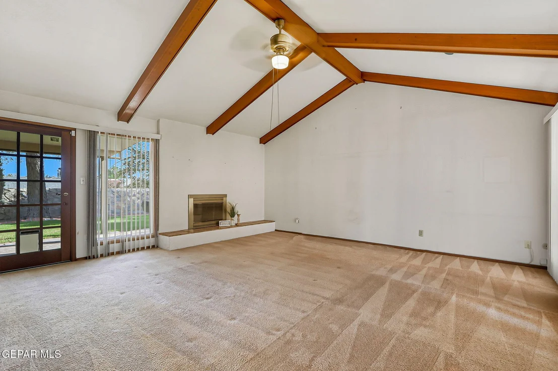 Photo of 7136 Gran Vida Drive
