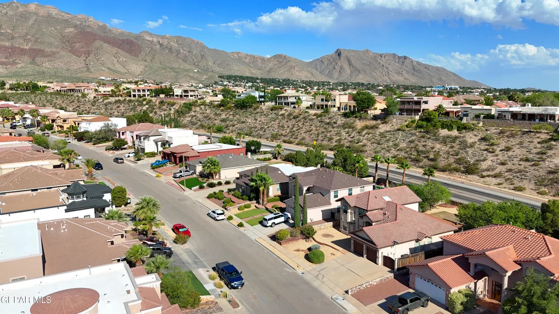 Photo of 6358 FRANKLIN VIEW Drive