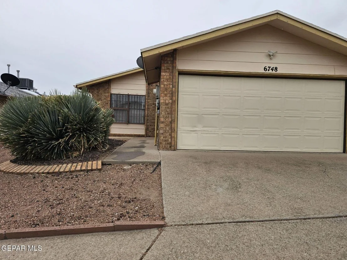 Photo of 6748 Ridge Top Drive