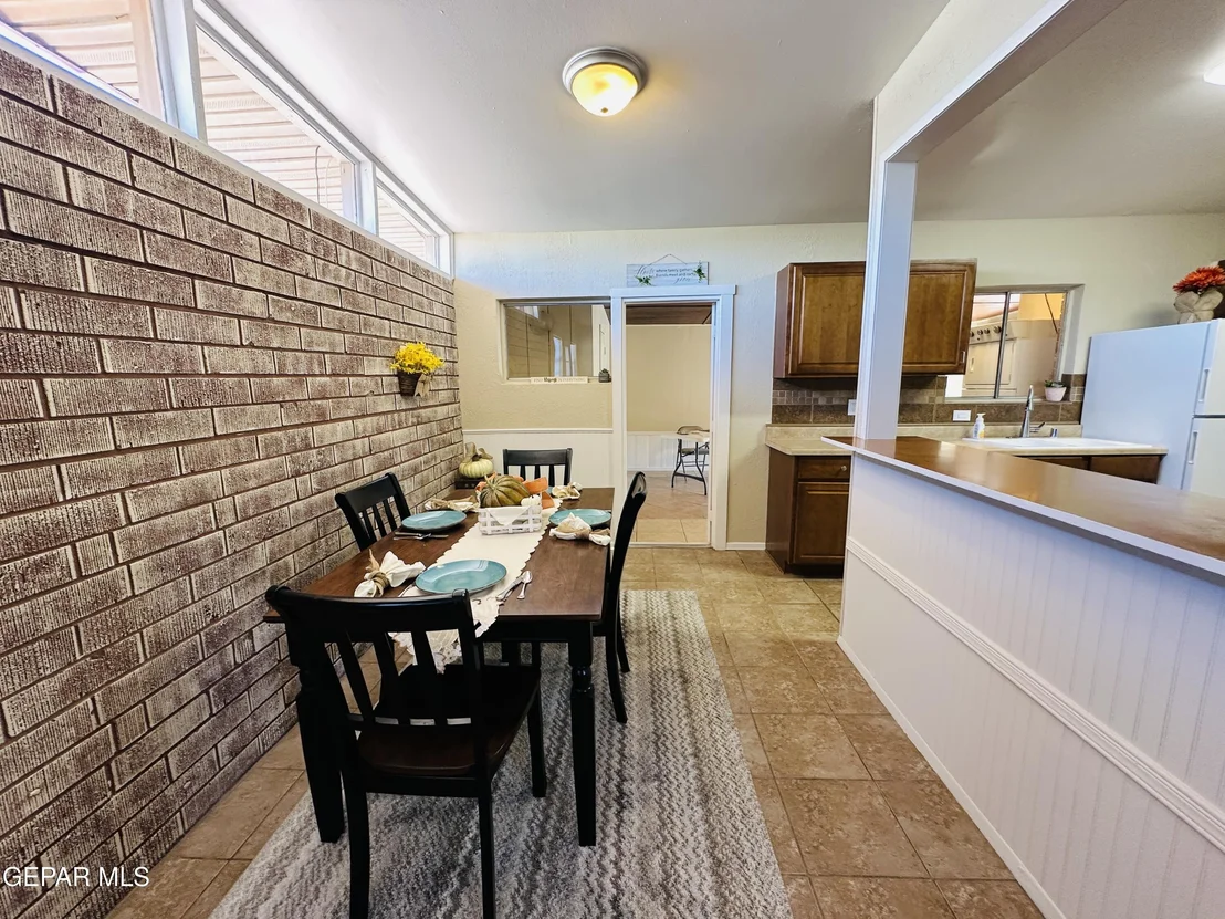 Photo of 8827 Mt Delano Drive