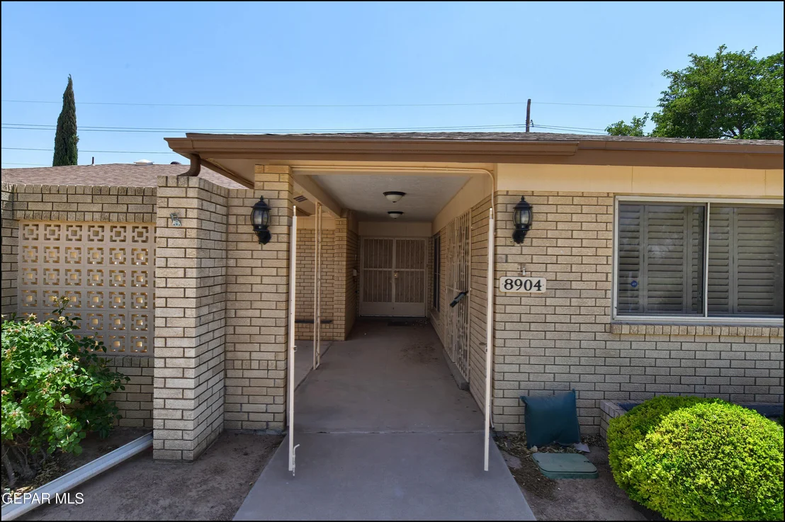 Photo of 8904 METTLER Drive