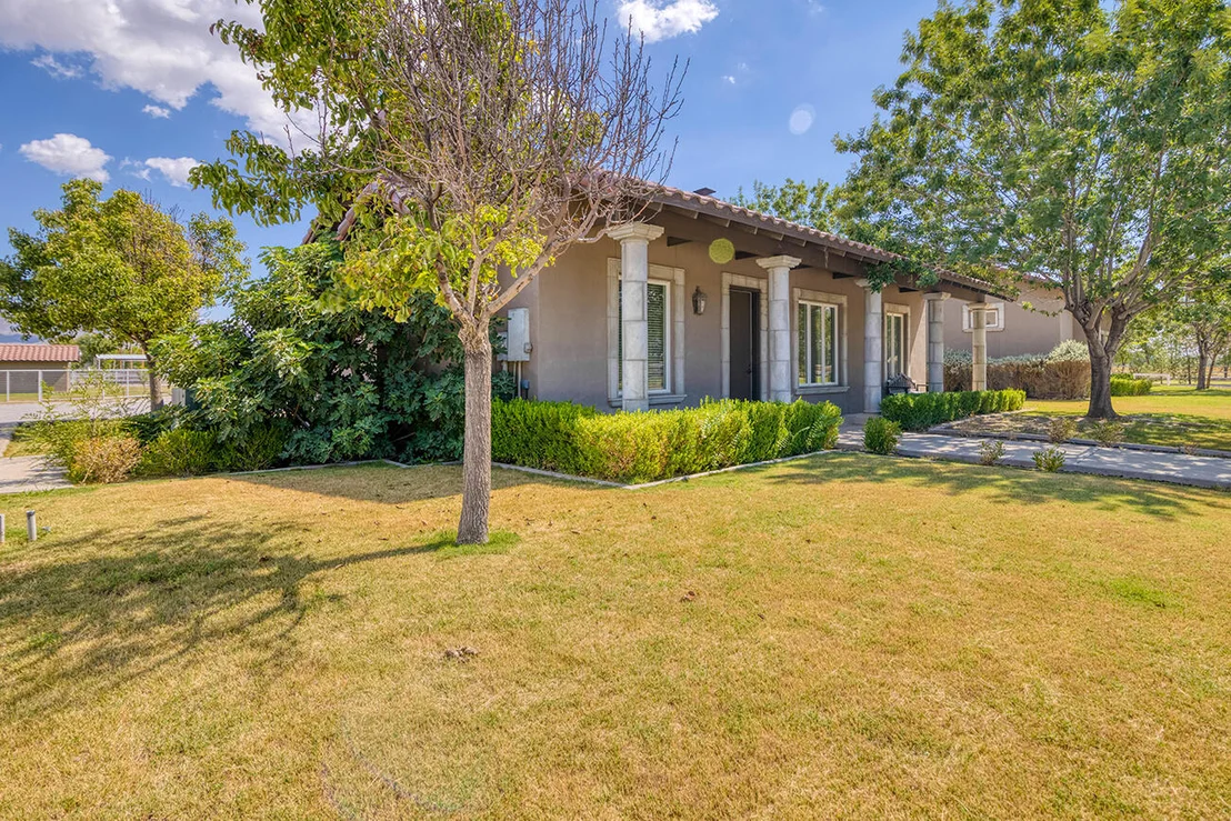 Photo of 656 COX Road