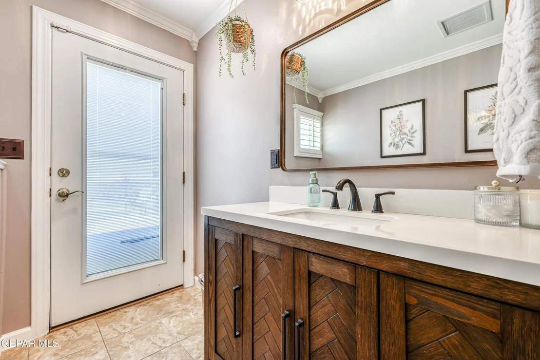 Photo of 10528 Ashridge Drive
