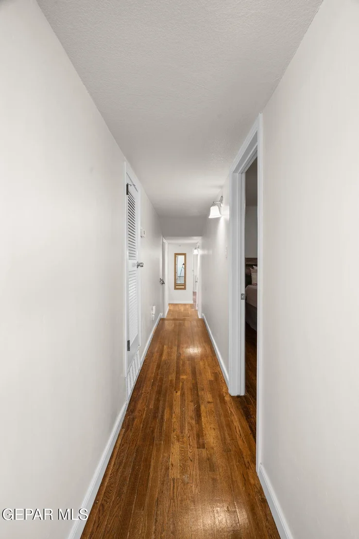 Photo of 3912 MCCONNELL Avenue