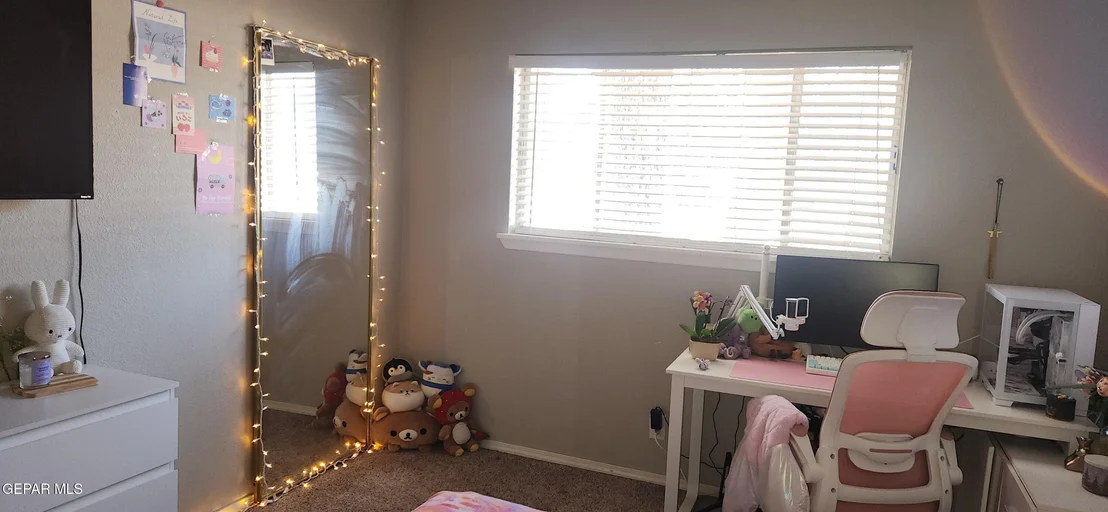 Photo of 248 VIKING Drive