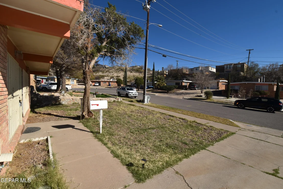 Photo of 5372 CIRCUS Lane