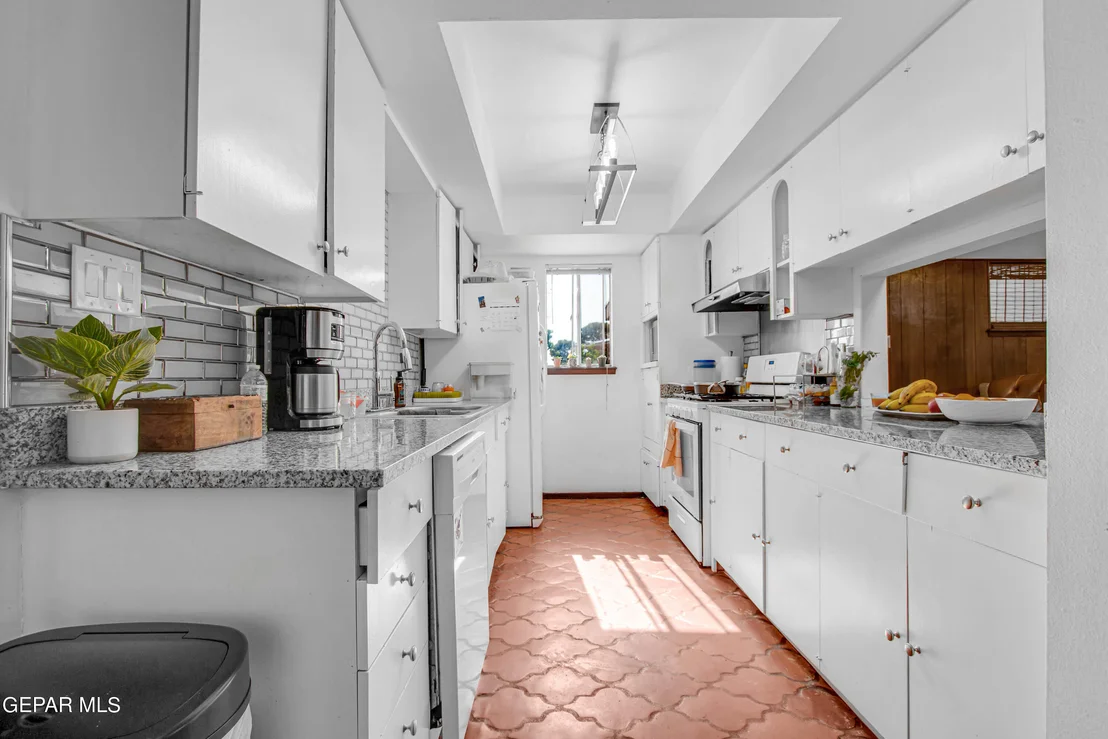 Photo of 5716 OAK CLIFF Drive