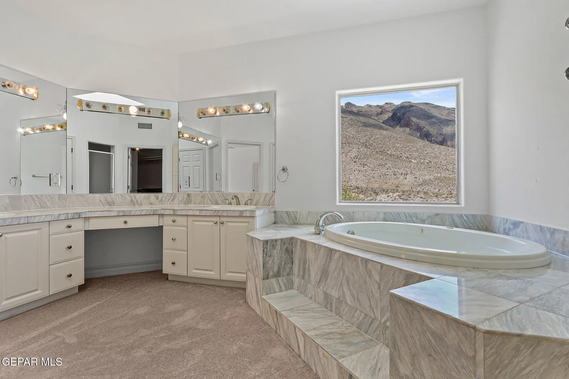 Photo of 5566 Buckley Drive