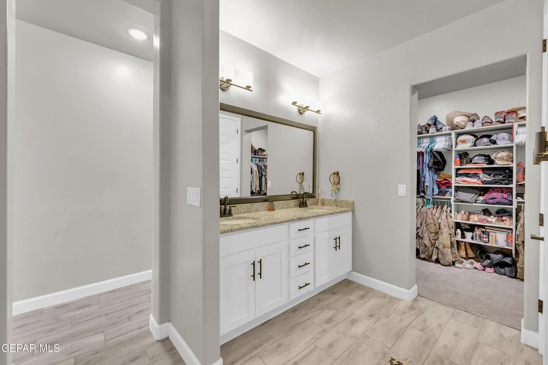Photo of 13428 EMERALD ROSE Court