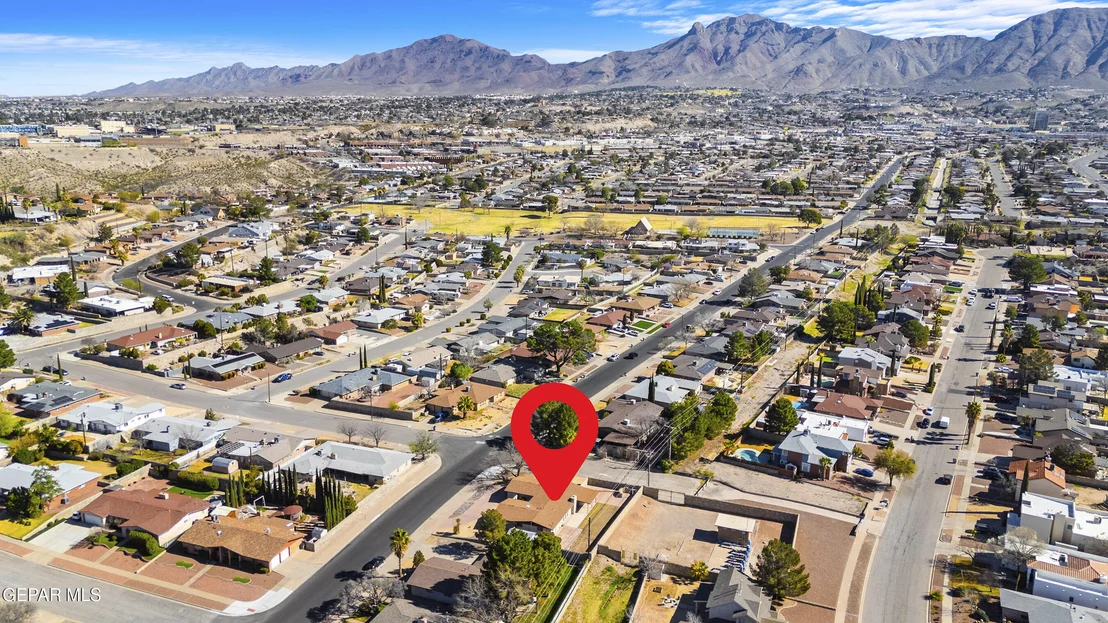 Photo of 700 DE LEON Drive