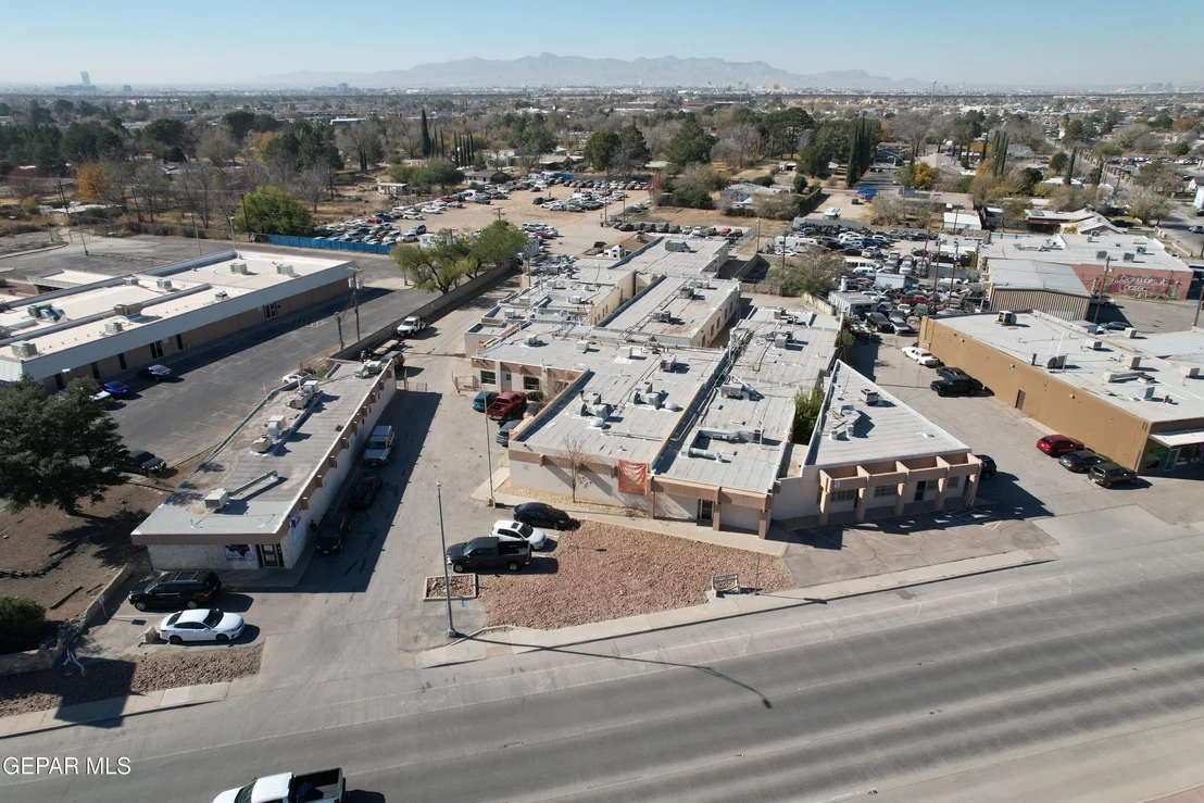 Photo of Unit 1 at 7722 N LOOP Drive