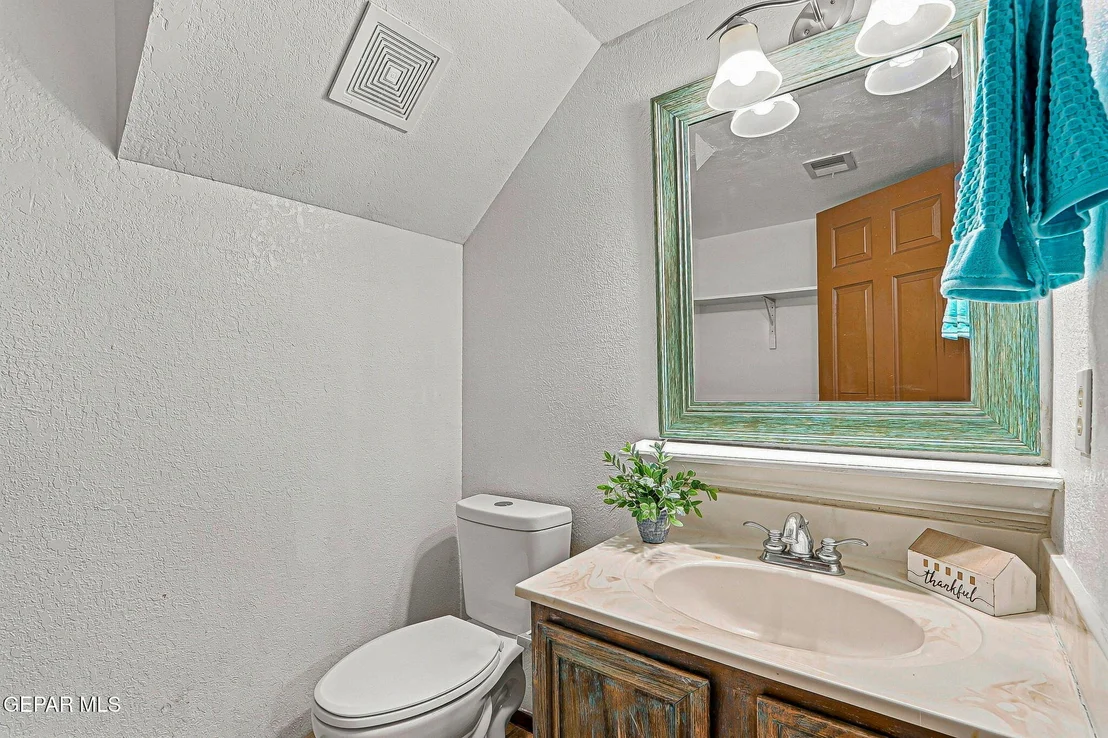 Photo of 912 TOTONACA Lane