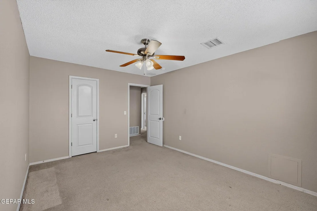 Photo of 6633 Cabana Del Sol Drive