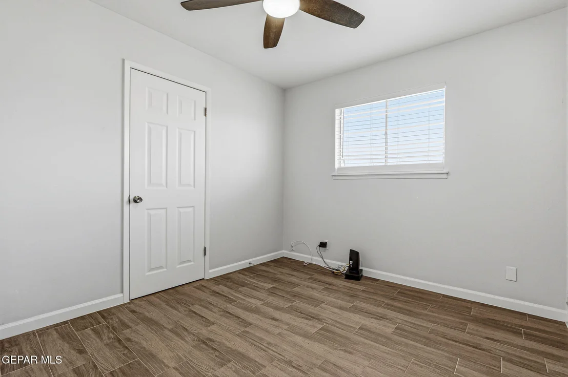 Photo of 5720 SUN VALLEY Drive