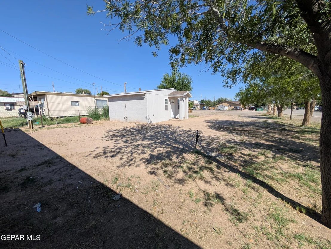 Photo of 1263 Root Place