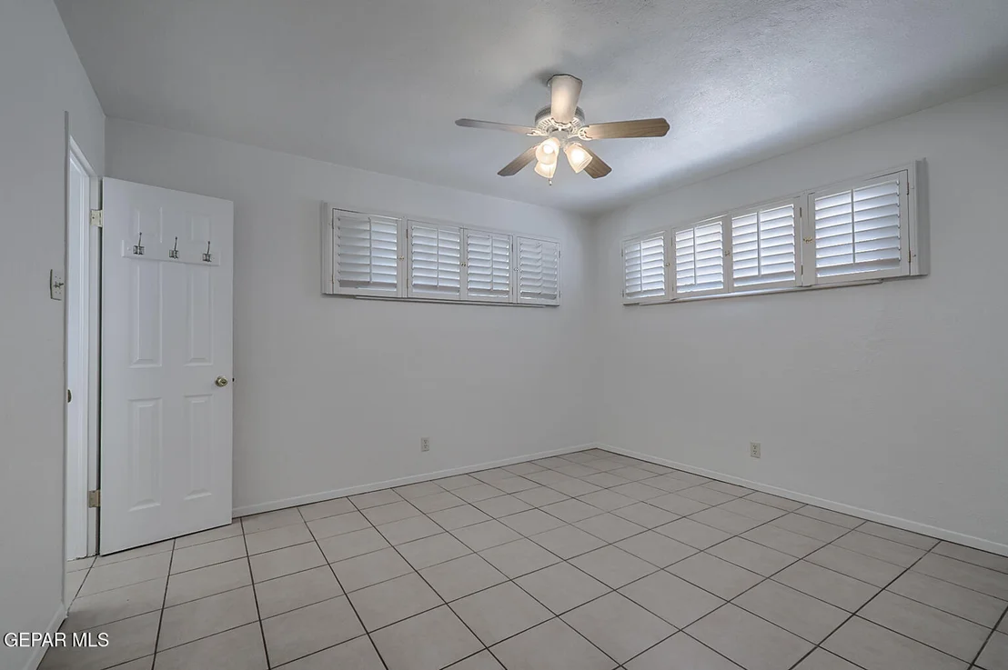 Photo of 1210 CAPER Road