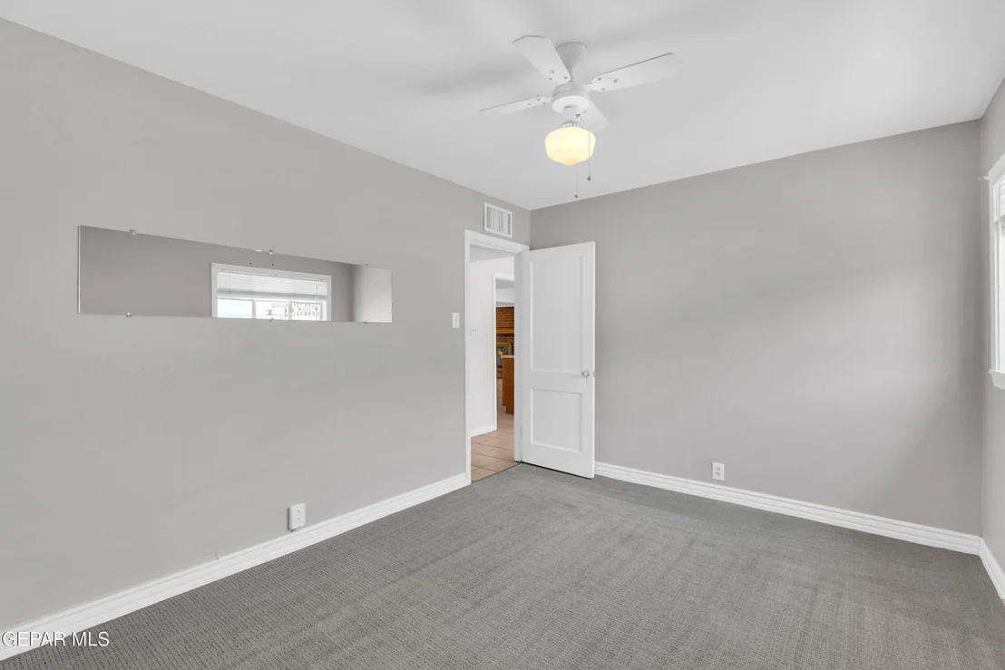 Photo of 1304 WAINWRIGHT Drive