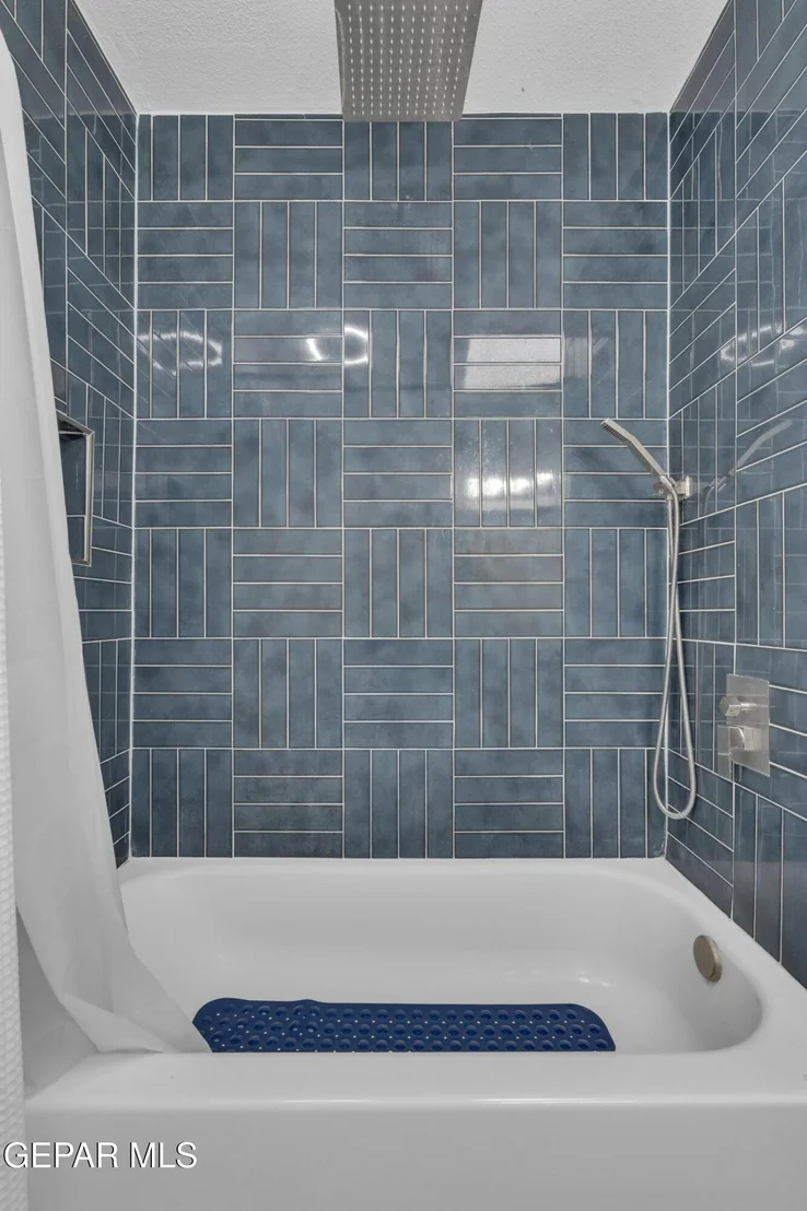 Photo of 5712 Pebble Beach Drive