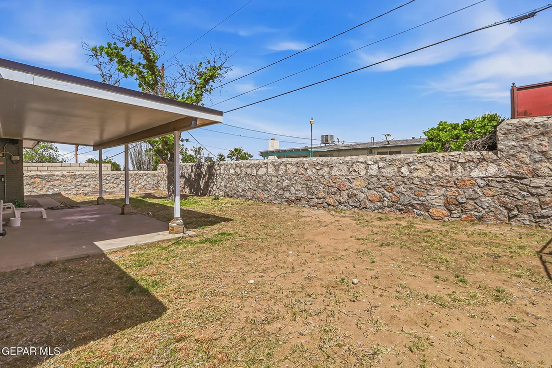 Photo of 313 MARDI GRAS Drive