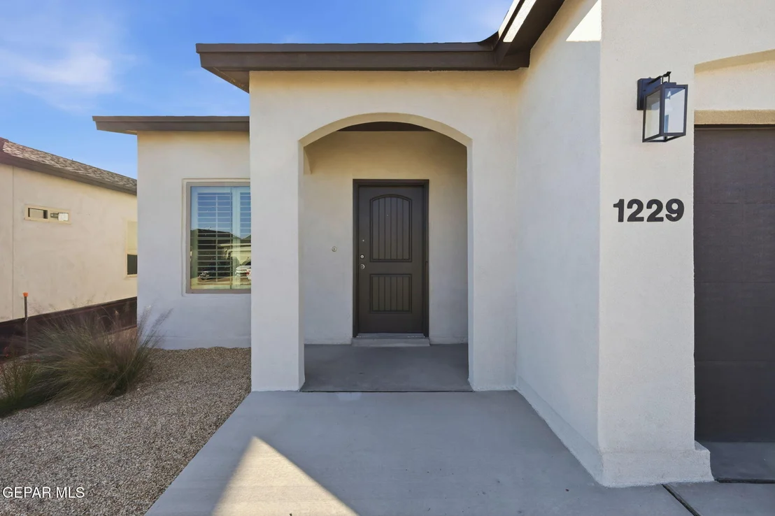 Photo of 13825 Summer Wave Avenue