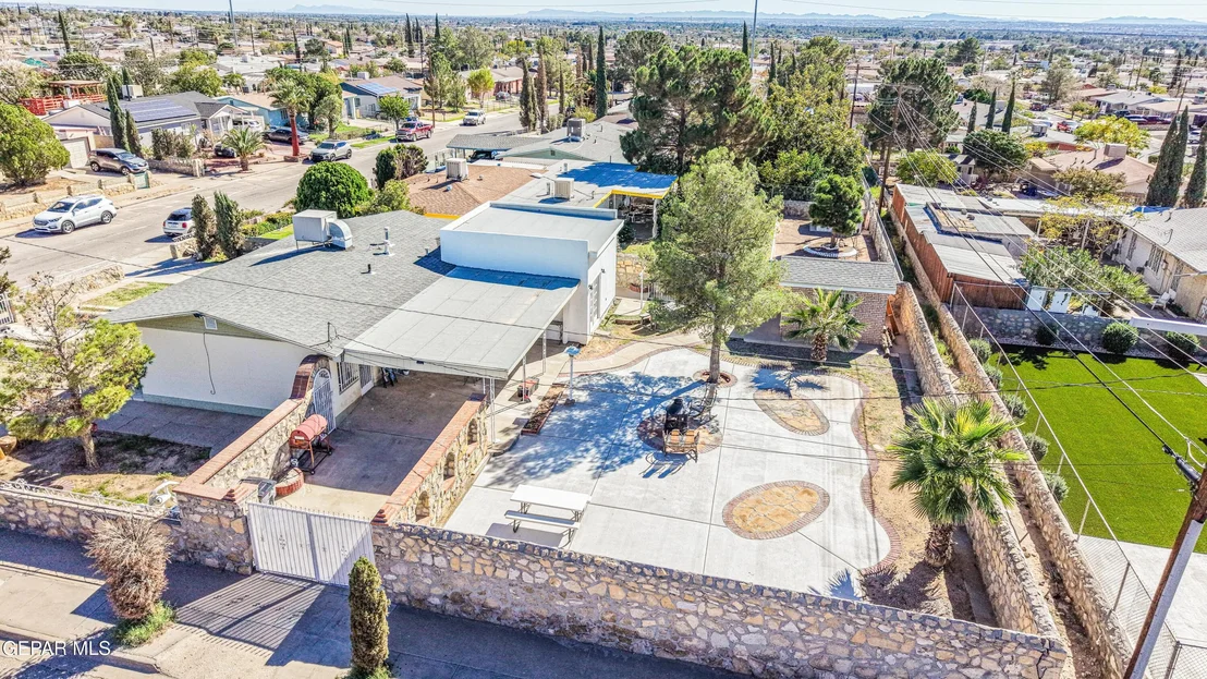 Photo of 1121 Belen Road