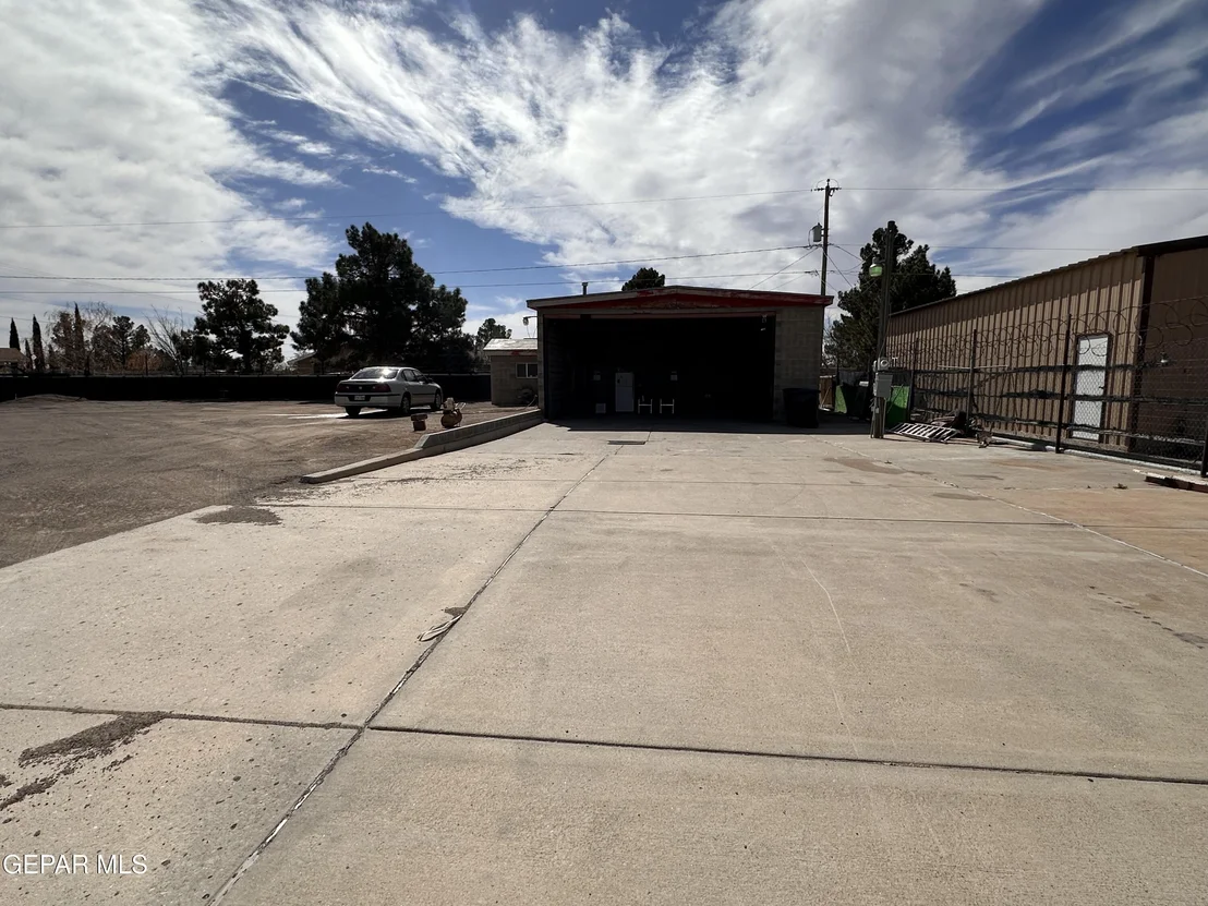 Photo of 14950 Mule Deer Drive