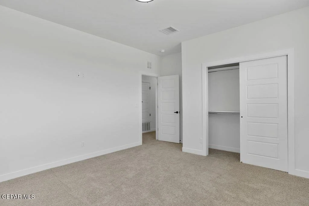 Photo of 3761 Scheme Place
