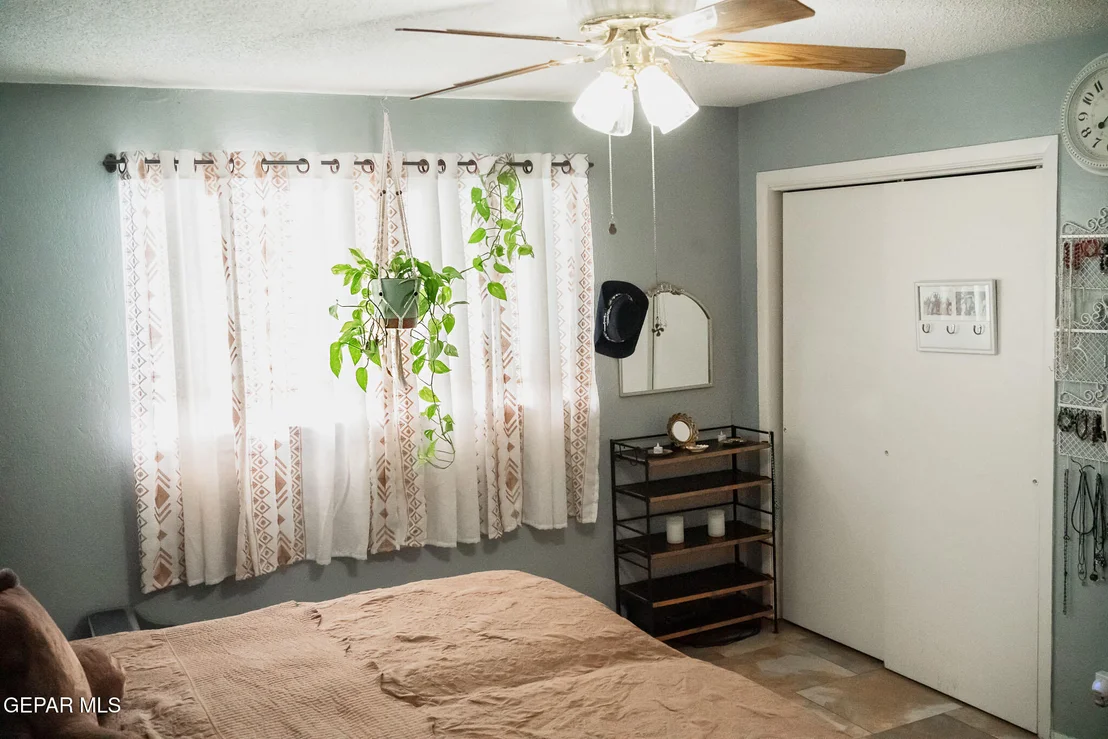 Photo of 8908 ECHO Street
