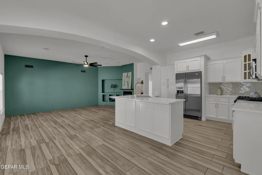 Photo of 3040 STORMY POINT Drive