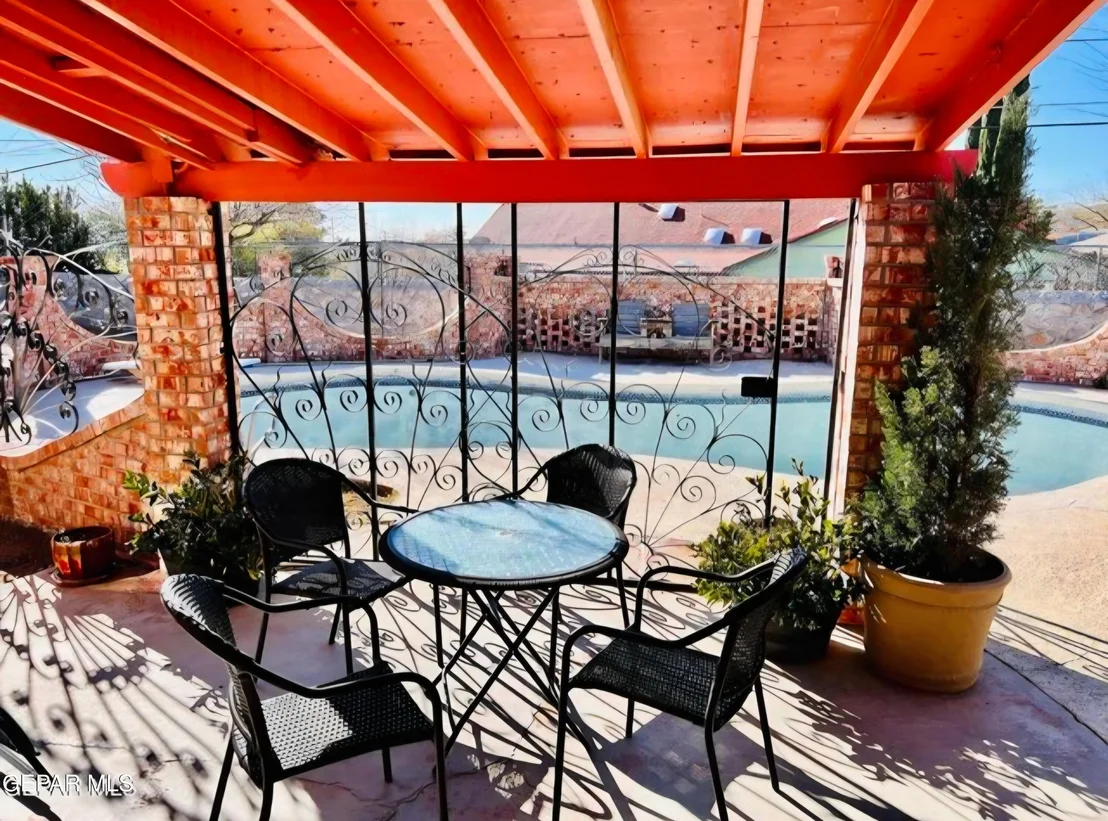 Photo of 6740 MORNINGSIDE Circle