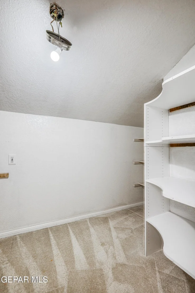 Photo of 918 Bellacumbre Drive