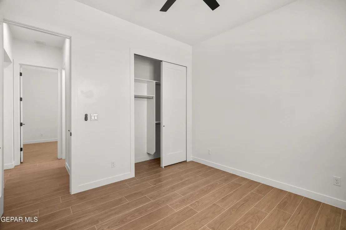 Photo of 15052 Laura Lane