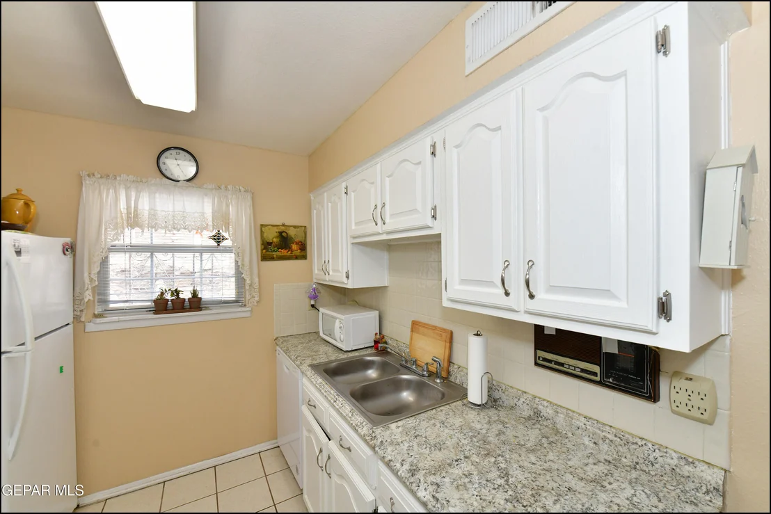 Photo of 10725 SAIGON Drive