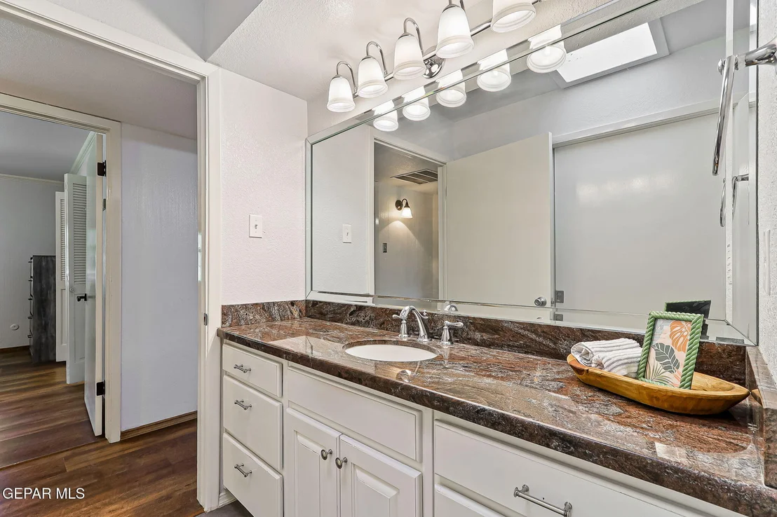 Photo of 5440 La Estancia Circle