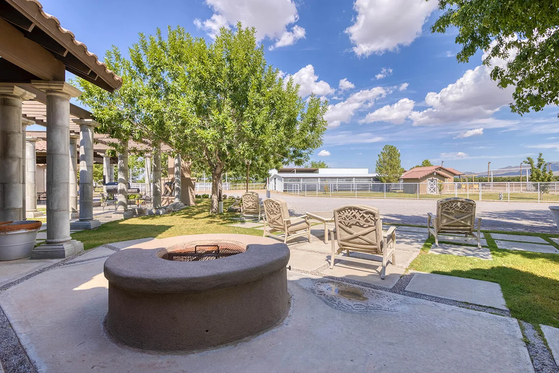 Photo of 656 COX Road