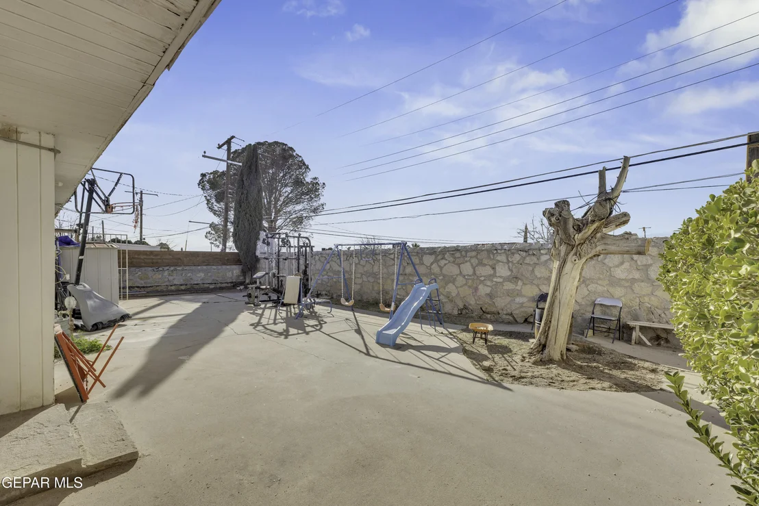 Photo of 1519 PASSERO Drive