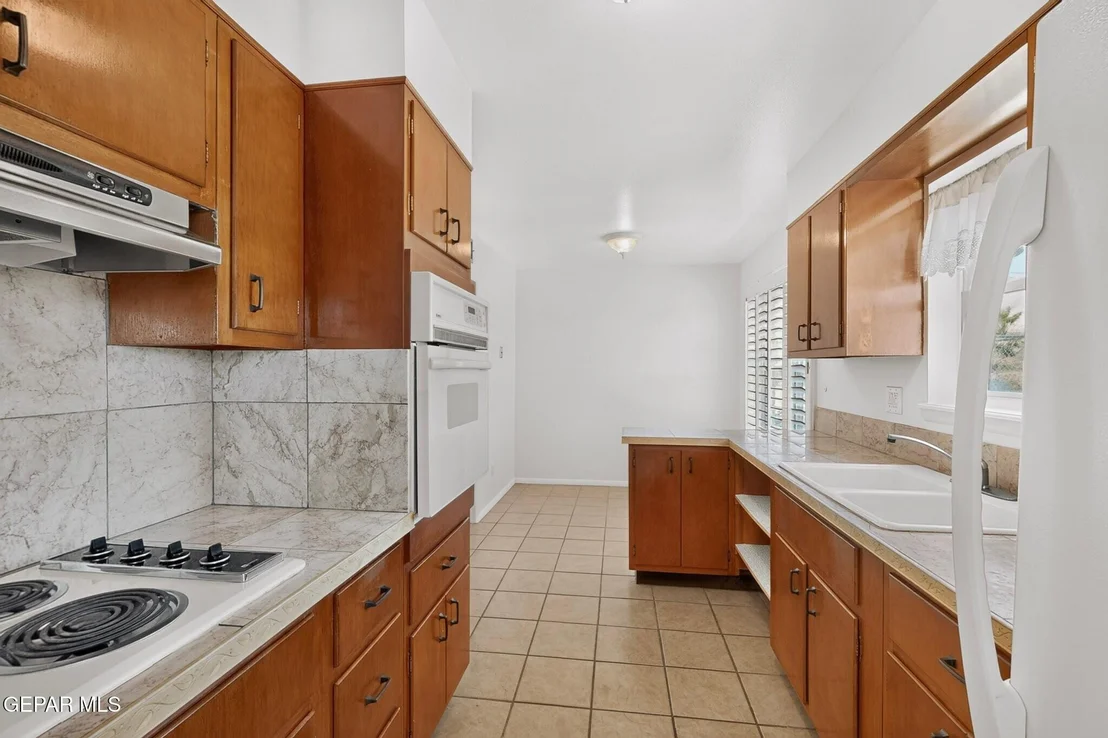 Photo of 6747 FIESTA Drive