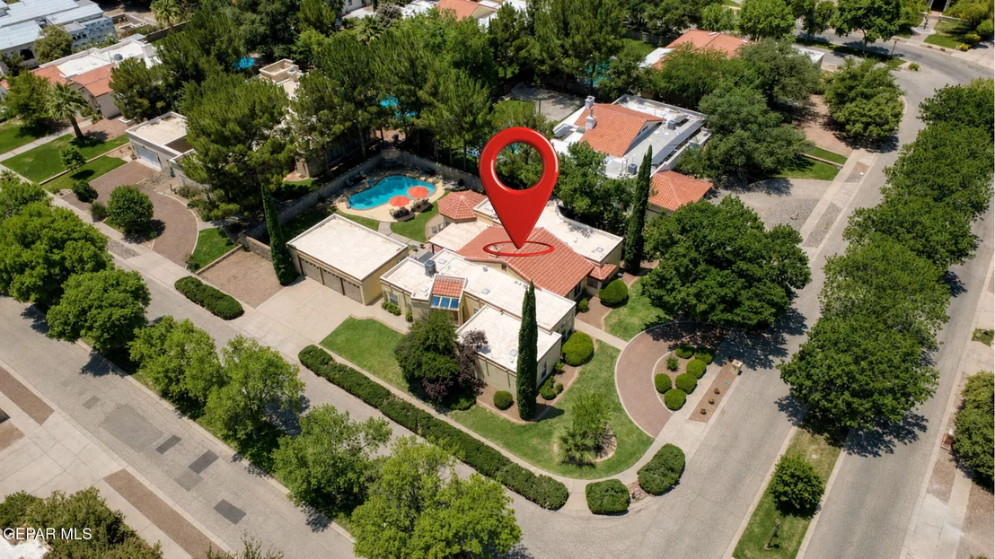 Photo of 716 Willow Glen Drive