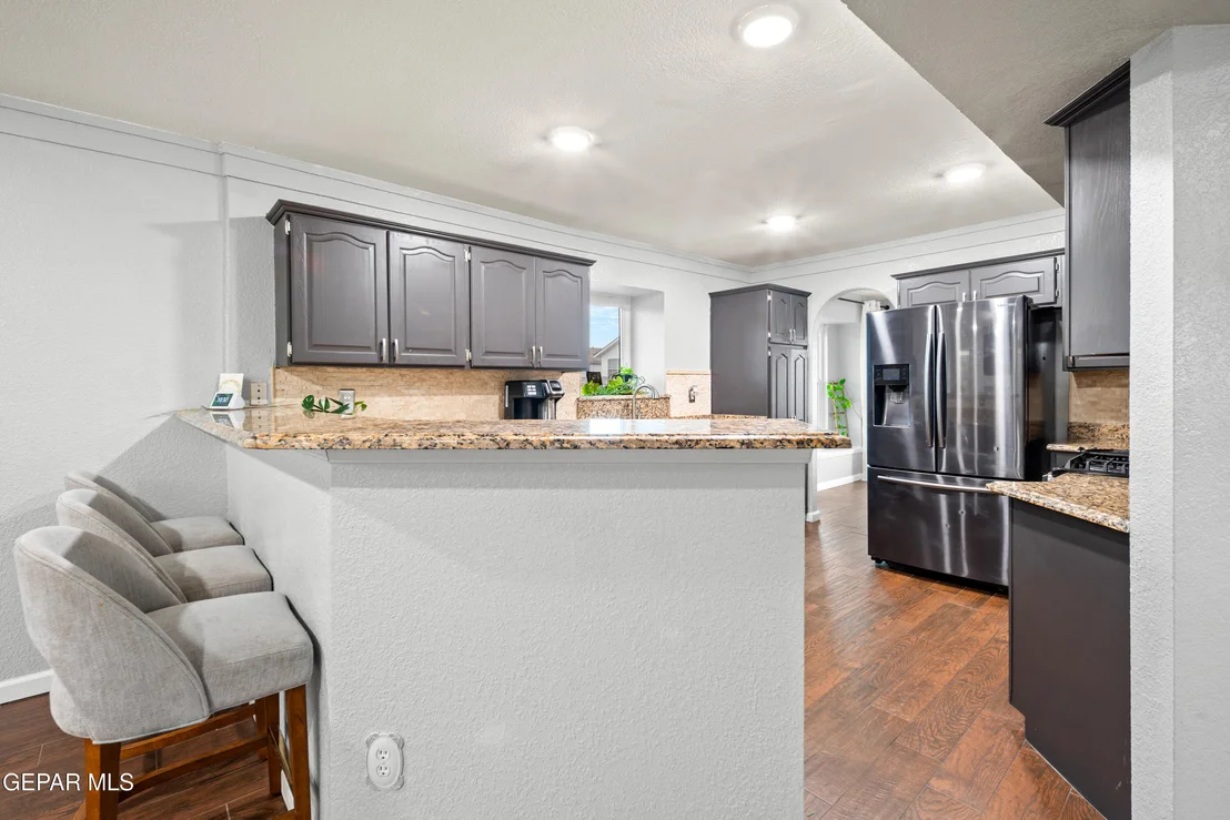 Photo of 7050 BLACK RIDGE Drive