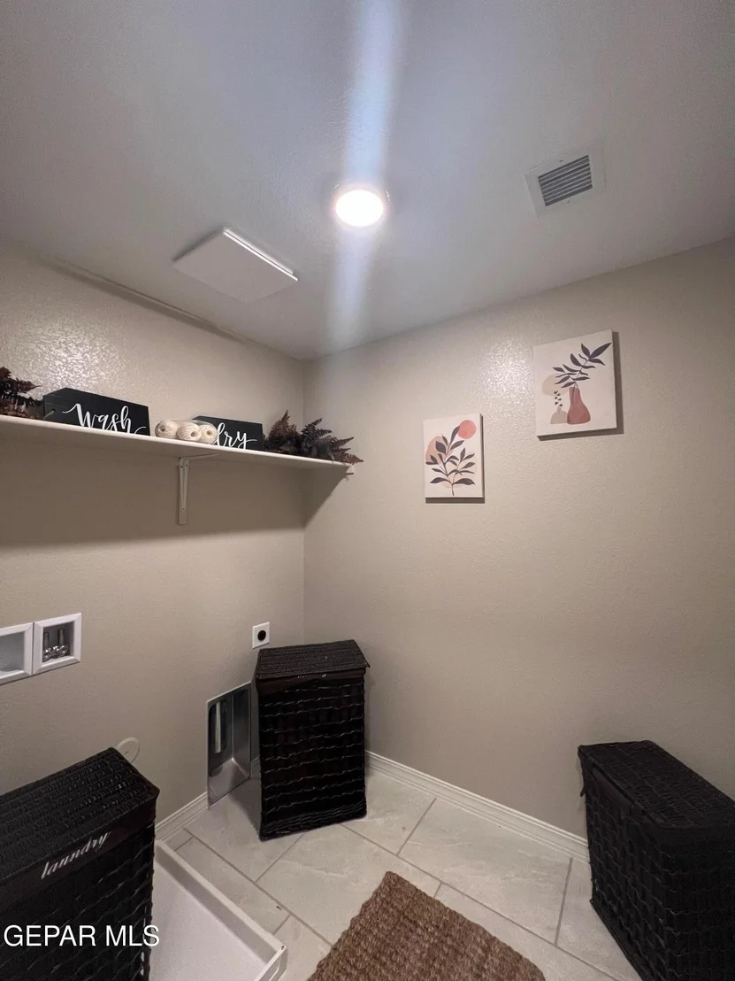 Photo of 10712 Daryl Johnston Street