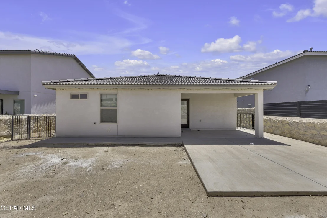 Photo of 1073 PASEO DE SUERTE Drive