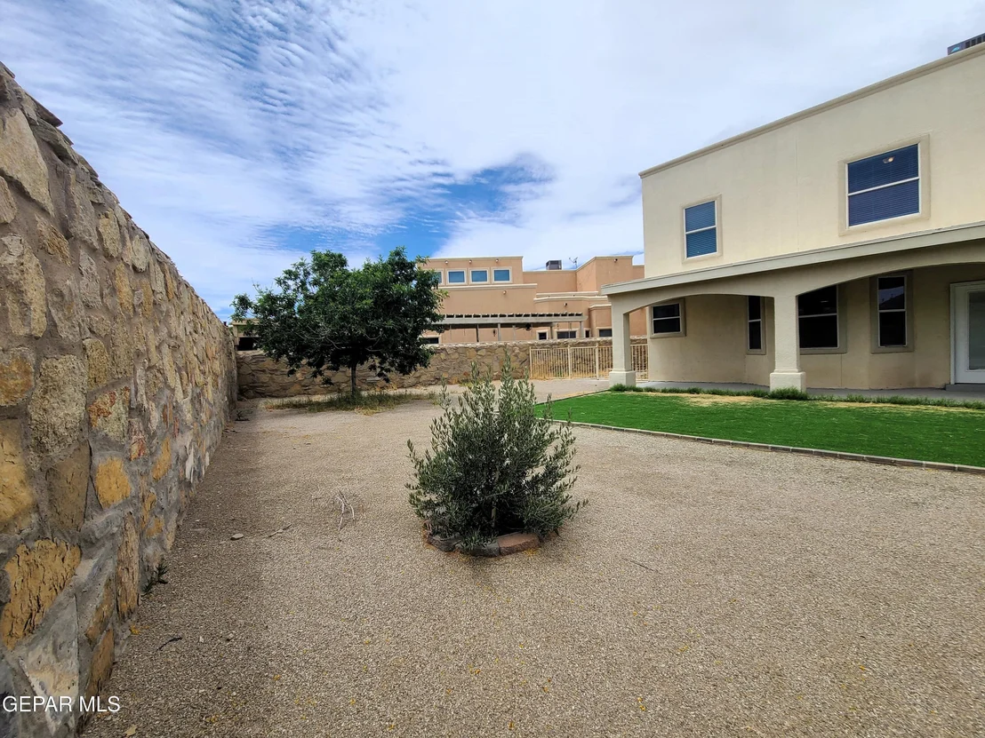 Photo of 12716 TIERRA ARLETH Court