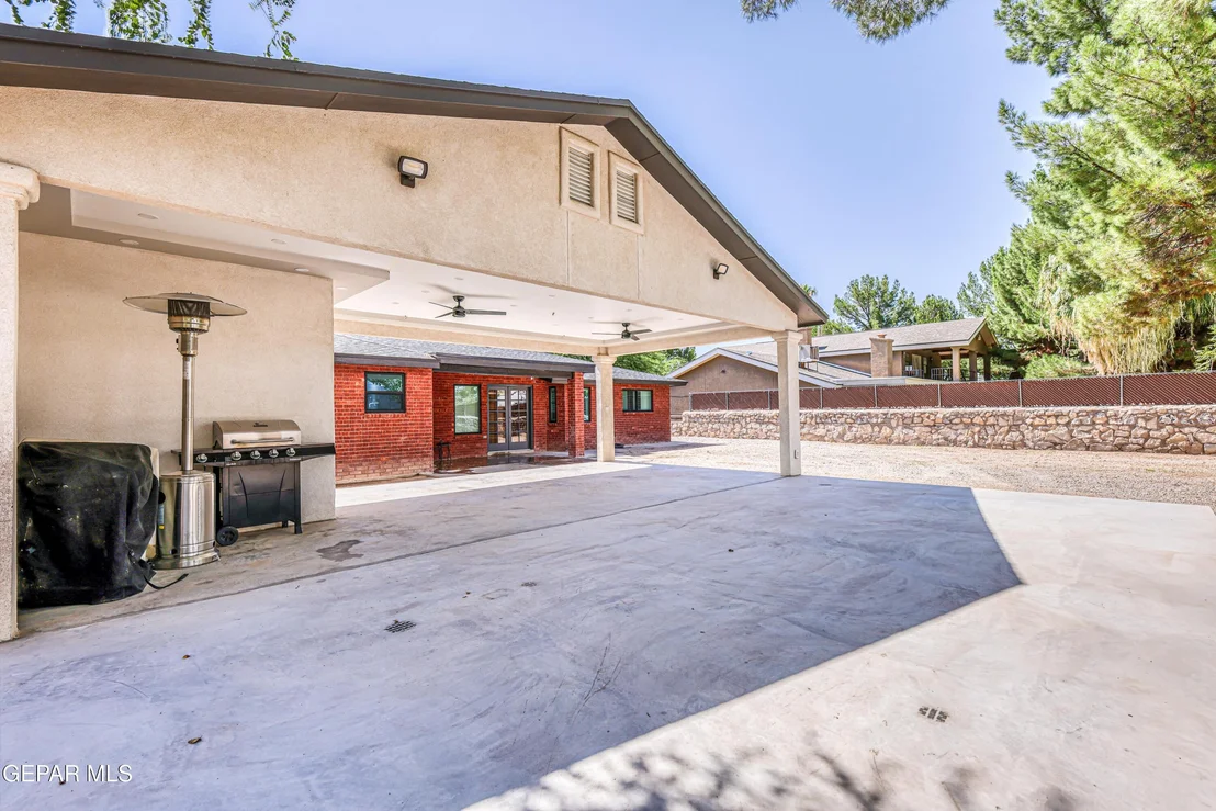 Photo of 6004 Oleaster Drive