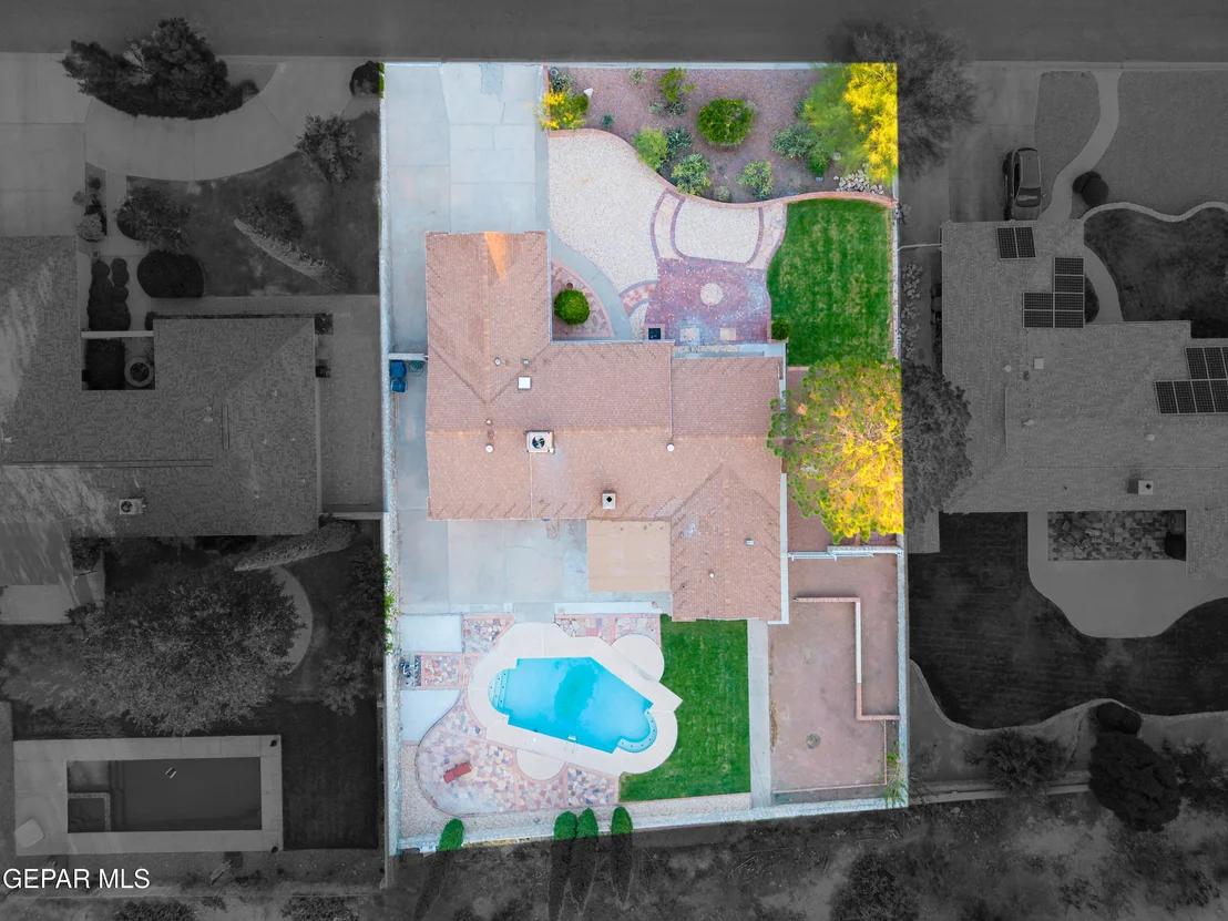 Photo of 4401 BUCKINGHAM Drive