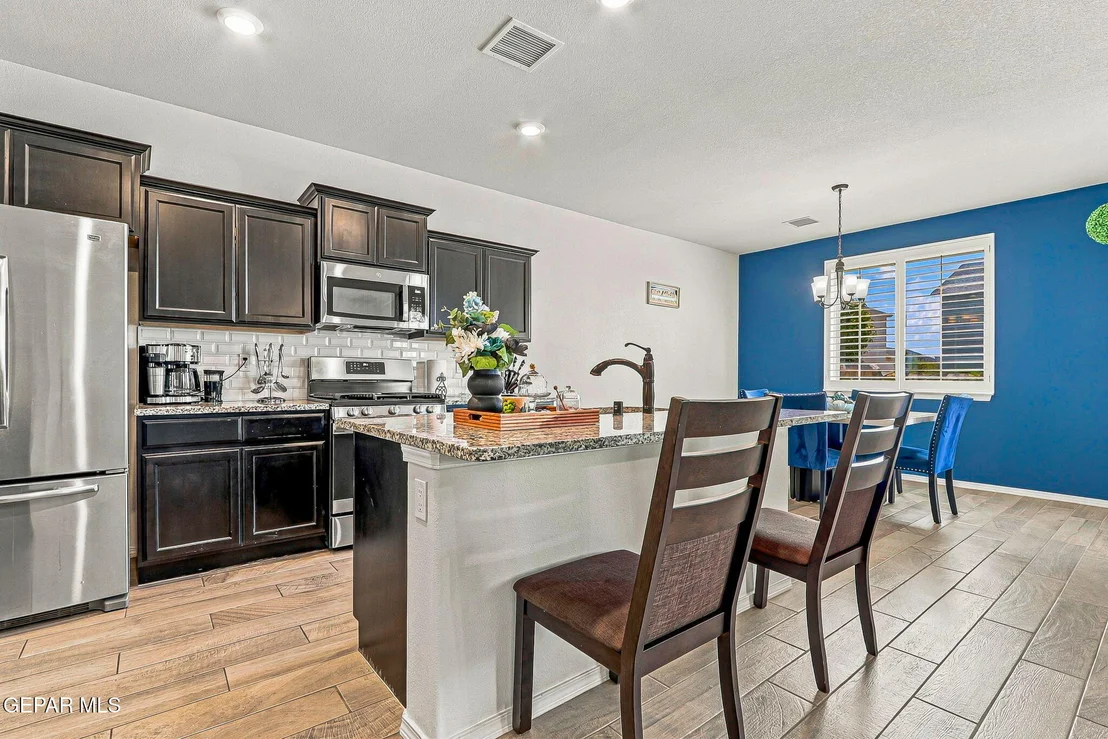 Photo of 7304 GLACIER Drive