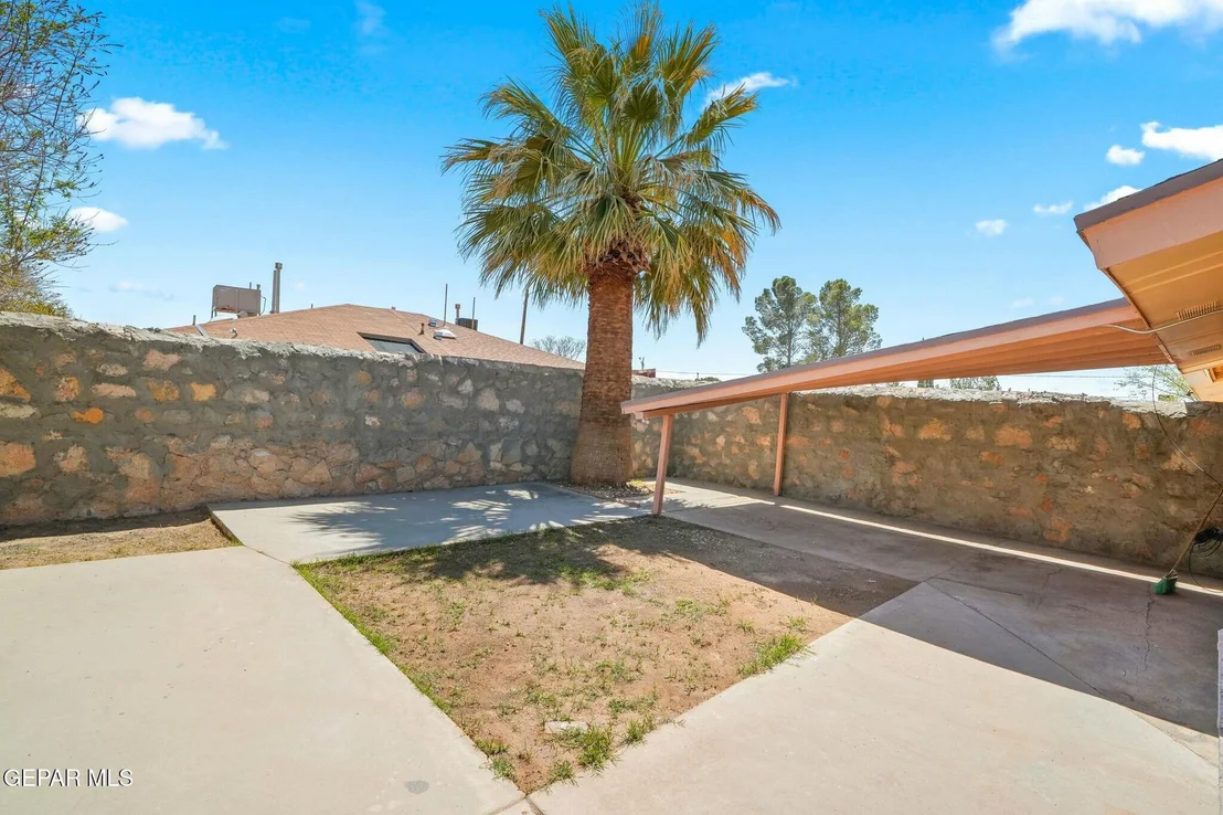 Photo of 10202 Silver Strand Place