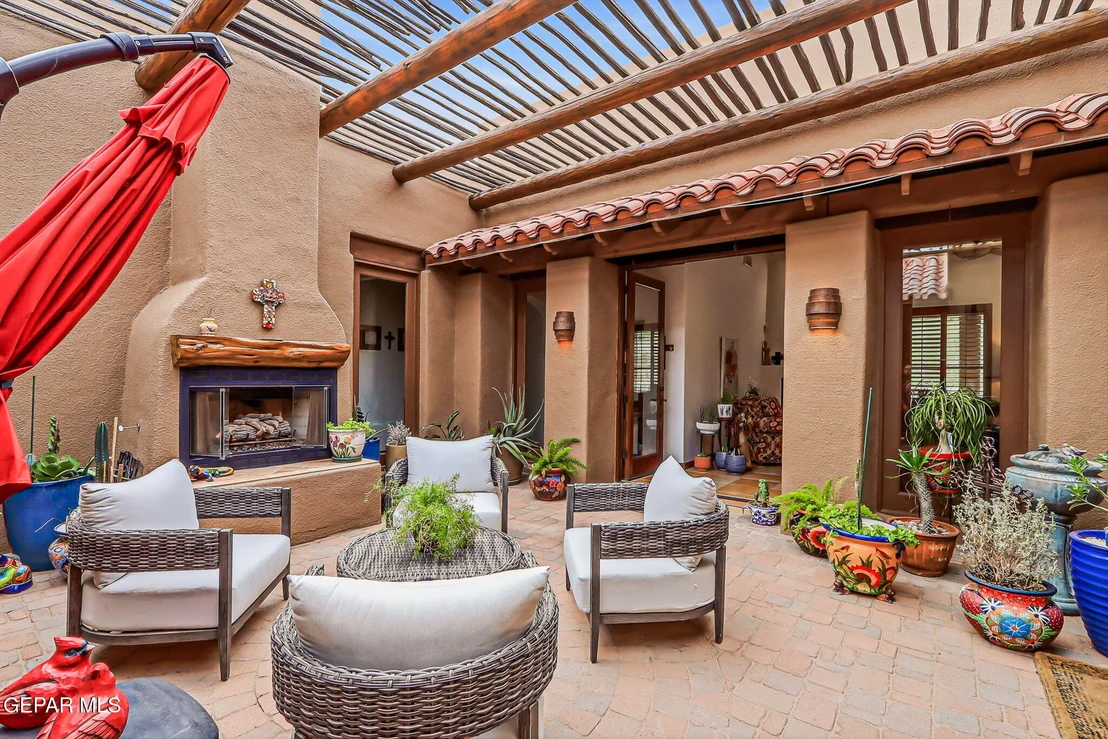 Photo of 1133 CALLE LOMAS Drive